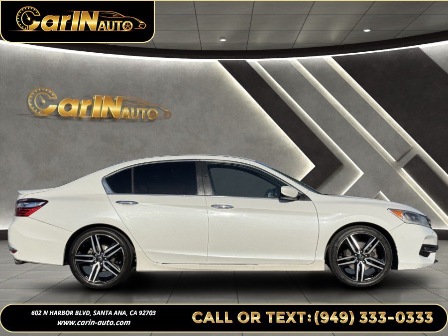 Used 2016 Honda Accord Sport image 4