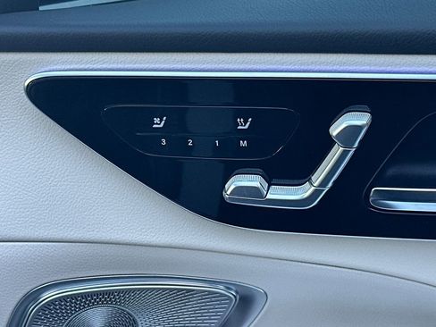 New 2026 Mercedes-Benz C 300 4MATIC Sedan image 17