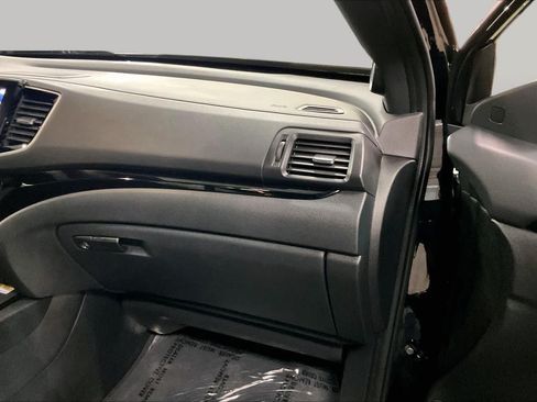 Used 2023 Honda Ridgeline Black Edition image 19