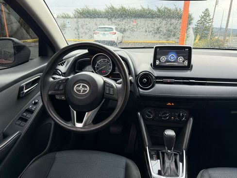 Used 2016 Scion iA image 15