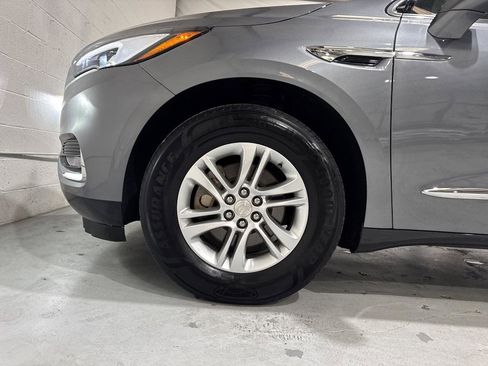 Used 2019 Buick Enclave Essence image 70