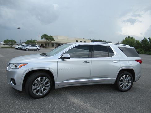 Used 2020 Chevrolet Traverse Premier image 4