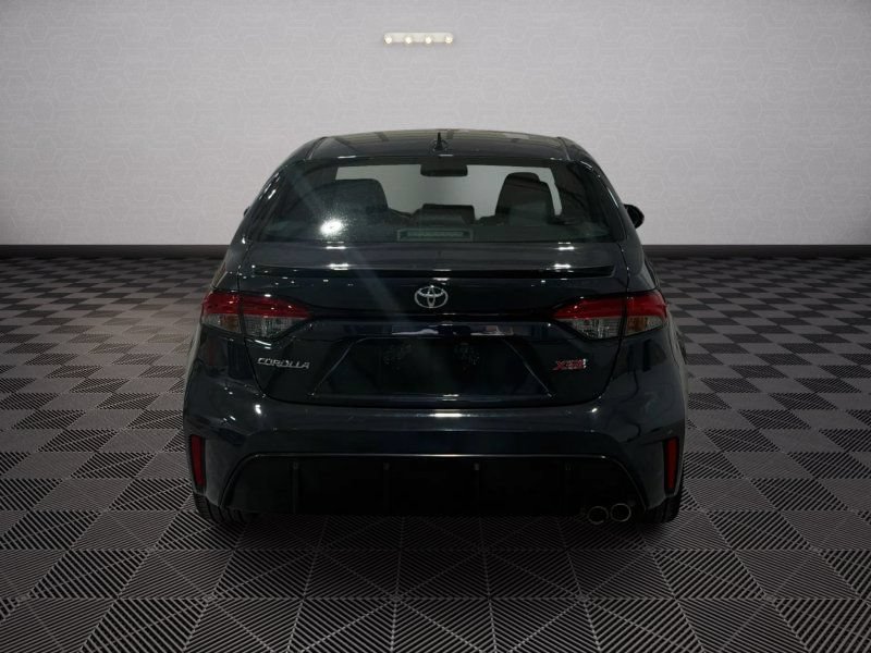 Used 2024 Toyota Corolla XSE FWD image 4