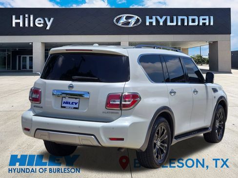 Used 2017 Nissan Armada Platinum w/ Captain Seat Package RWD image 4