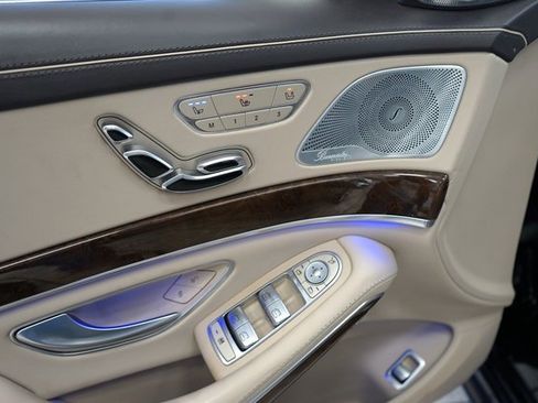 Used 2014 Mercedes-Benz S 550 Sedan image 28