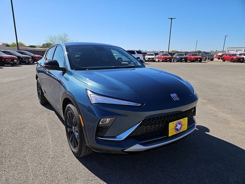 New 2026 Buick Envista Sport Touring image 7