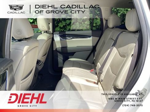 Used 2020 Cadillac XT6 Premium Luxury AWD/4WD image 12