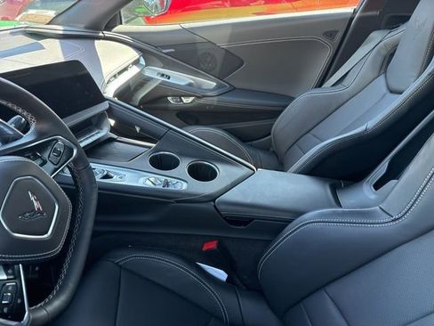 Used 2026 Chevrolet Corvette Stingray Coupe w/ Z51 Performance Package image 3