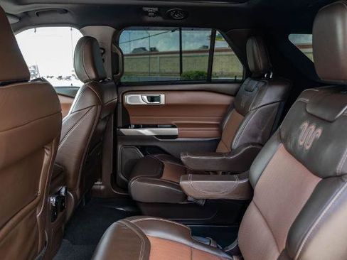 Certified 2023 Ford Explorer King Ranch w/ Technology Package RWD image 17