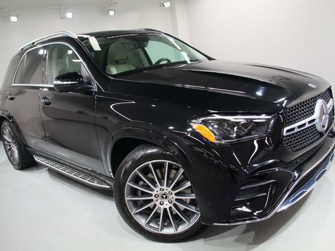 Certified 2024 Mercedes-Benz GLE 450 4MATIC image 11