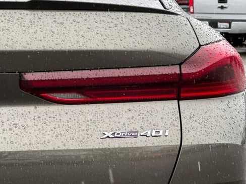 Used 2022 BMW X6 xDrive40i w/ M Sport Package image 52