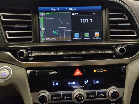 Used 2019 Hyundai Elantra Limited w/ Ultimate Package 02 FWD image 25