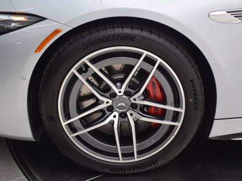 Used 2025 Mercedes-Benz SL 55 AMG 4MATIC image 12