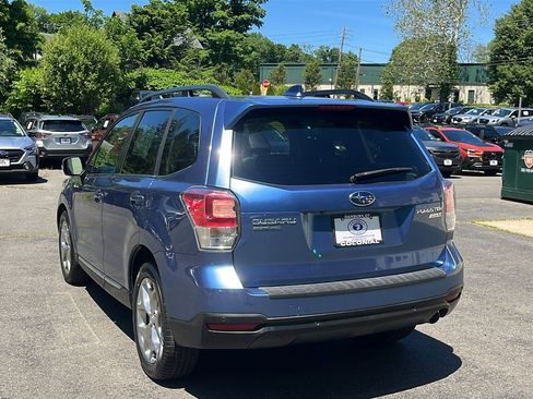 Used 2017 Subaru Forester 2.5i Touring AWD/4WD image 7