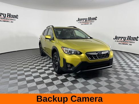 Used 2021 Subaru Crosstrek 2.0i Premium w/ Moonroof Package image 6