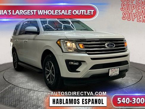 Used 2019 Ford Expedition XLT image 2