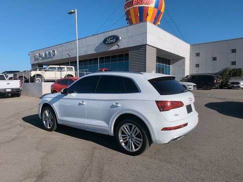 Used 2018 Audi Q5 2.0T Premium Plus w/ Premium Plus Package AWD/4WD image 10