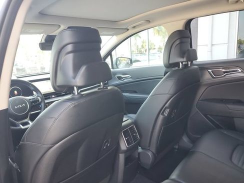 Certified 2024 Kia Sportage SX FWD image 9