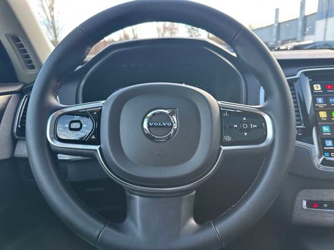 Certified 2024 Volvo XC90 T8 Ultimate w/ Protection Package Premier image 25