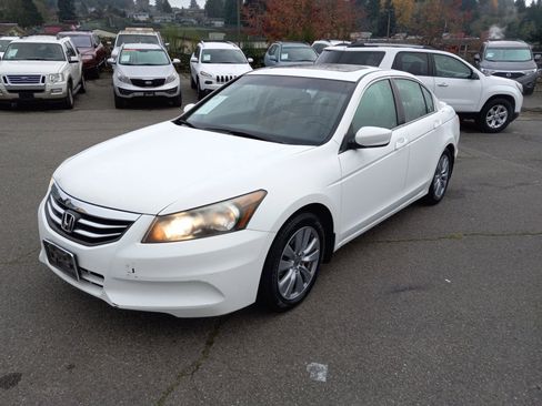Used 2011 Honda Accord EX-L image 1