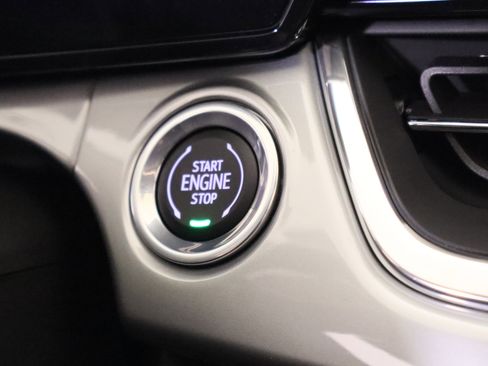 New 2026 Chevrolet Trax LT w/ Driver Confidence Package FWD image 32