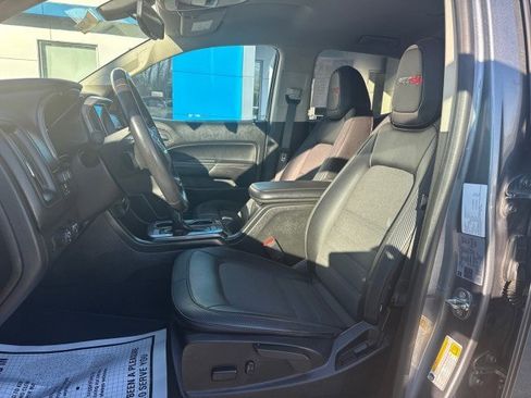 Used 2022 GMC Canyon AT4 image 7