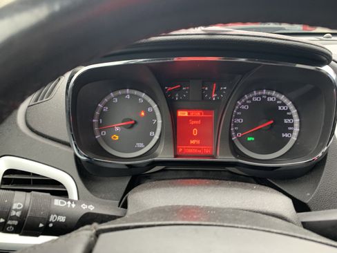 Used 2013 GMC Terrain SLT image 3