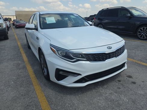 Used 2019 Kia Optima LX FWD image 4
