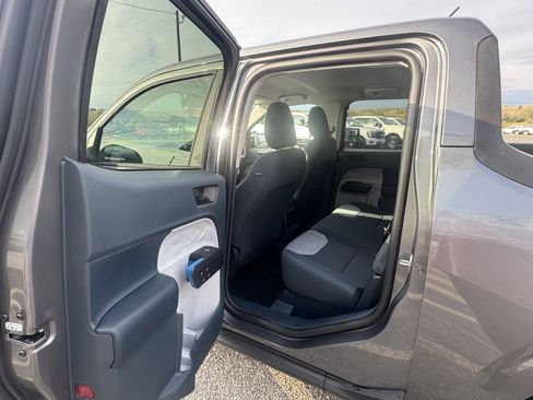 New 2025 Ford Maverick XLT w/ XLT Luxury Package image 6