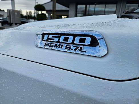 Used 2020 RAM 1500 Big Horn image 9