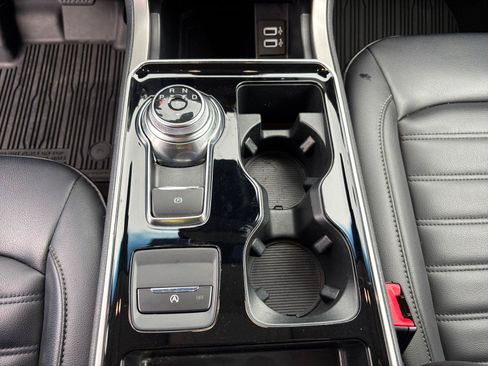 Used 2020 Ford Edge SEL w/ Convenience Package AWD/4WD image 31