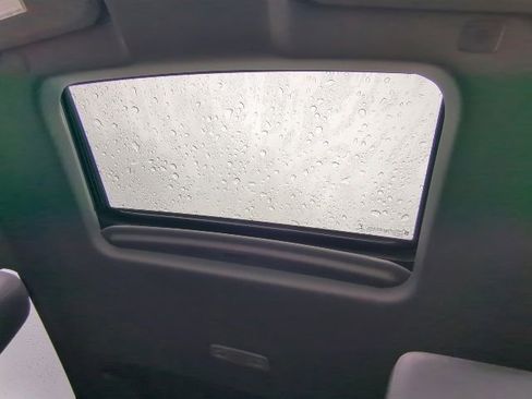 Used 2022 GMC Sierra 2500 Denali w/ Denali Ultimate Package image 11