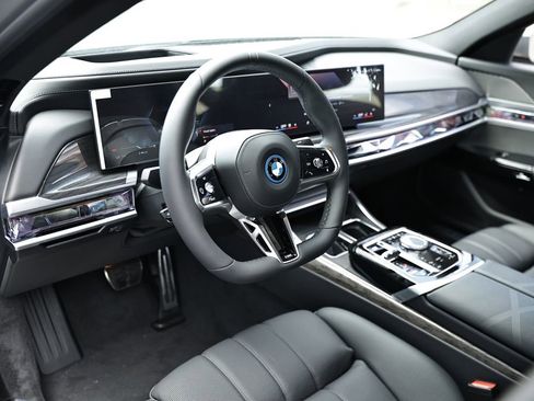 New 2026 BMW i7 eDrive50 w/ M Sport Package image 21