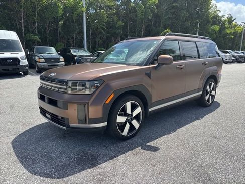 Used 2024 Hyundai Santa Fe Limited image 5