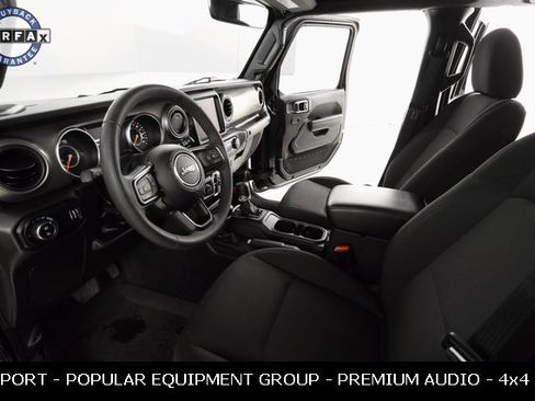 Used 2023 Jeep Gladiator Sport image 18