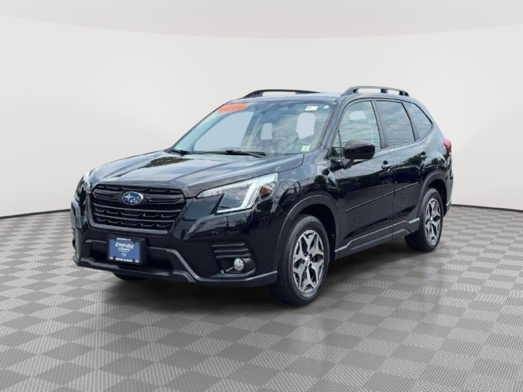Used 2023 Subaru Forester Premium AWD/4WD image 5