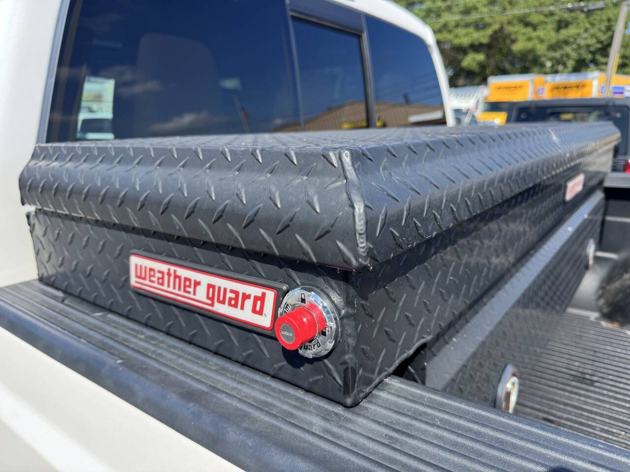 Used 2015 Ford F250 Platinum w/ FX4 Off-Road Package AWD/4WD image 12