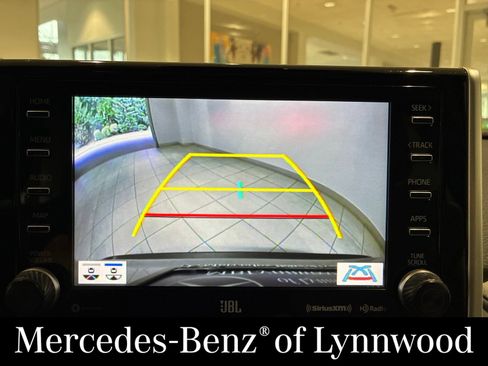Used 2019 Toyota RAV4 XLE Premium w/ Cold Weather Package AWD/4WD image 23
