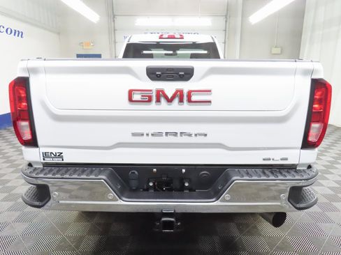 Used 2024 GMC Sierra 3500 SLE w/ SLE Convenience Package image 32
