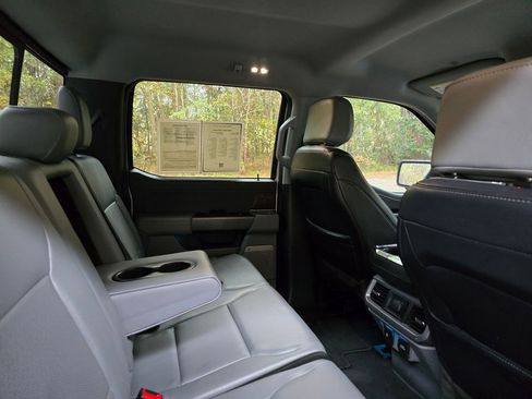 Used 2023 Ford F150 Lariat w/ Trailer Tow Package image 64