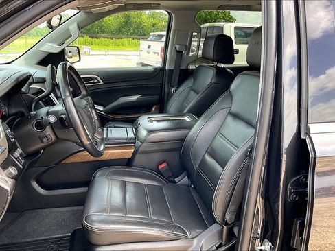 Used 2020 GMC Yukon Denali w/ Denali Ultimate Package RWD image 18