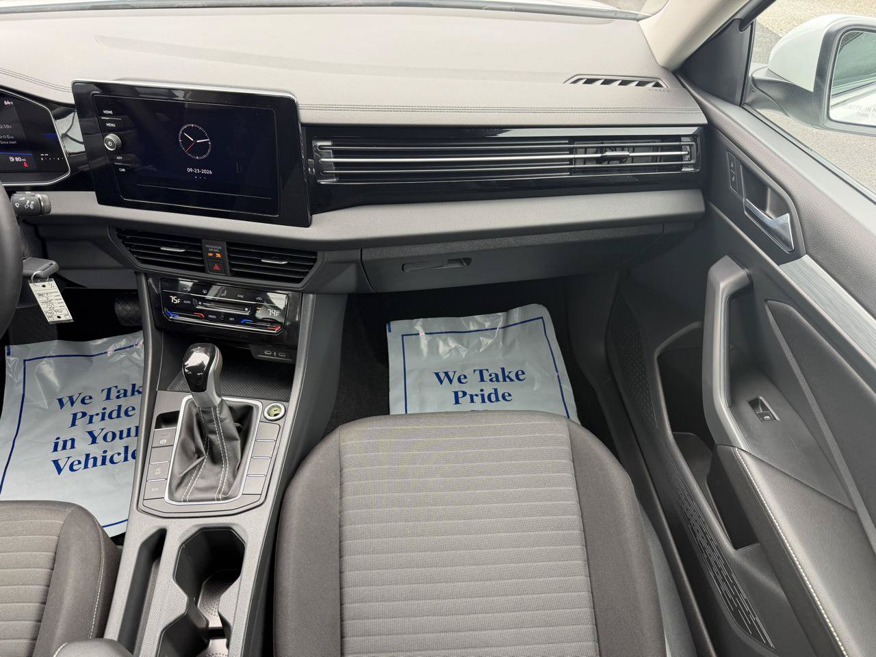 Used 2025 Volkswagen Jetta S FWD image 22