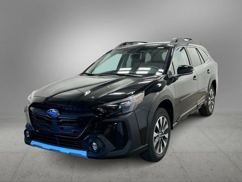 Certified 2025 Subaru Outback Limited image 1