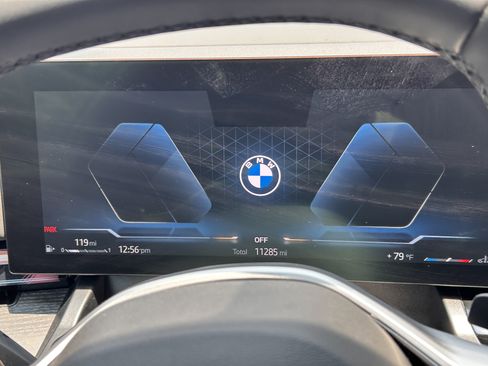 Used 2025 BMW 540i xDrive AWD/4WD image 13