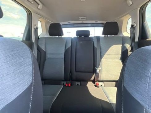 Used 2023 Nissan Rogue SV FWD image 23