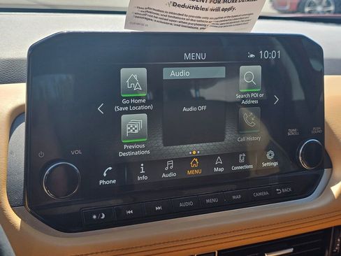 Used 2022 Nissan Rogue Platinum w/ Head-Up Display Package AWD/4WD image 29