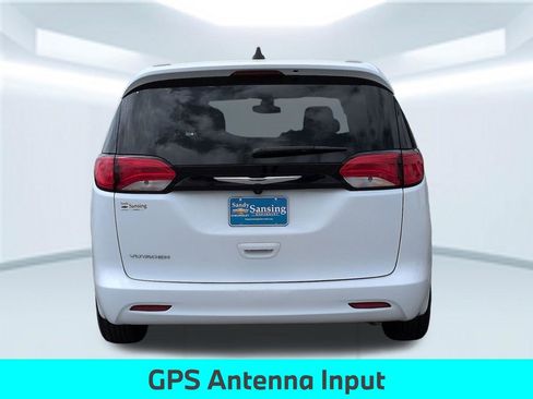 Used 2024 Chrysler Voyager LX w/ Fleet Security Group FWD image 5