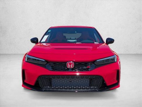 Used 2025 Honda Civic Type R image 2