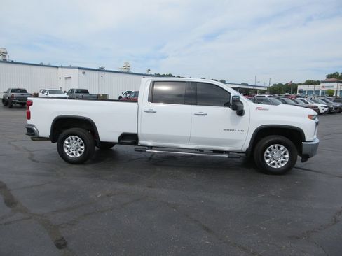 Certified 2020 Chevrolet Silverado 2500 LTZ w/ LTZ Convenience Package AWD/4WD image 5