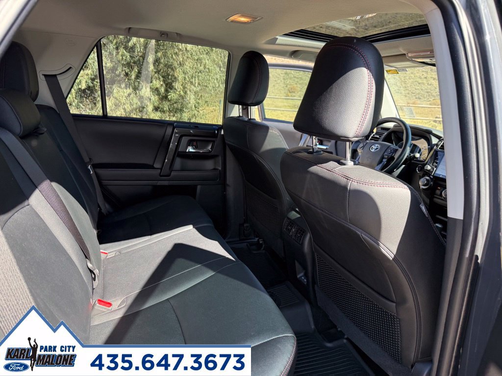 Used 2024 Toyota 4Runner TRD Off-Road Premium w/ Moonroof Package AWD/4WD image 35